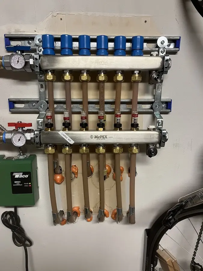 Plumber performing Gas Leak Detection at a residential property in Nassau Village-Ratliff